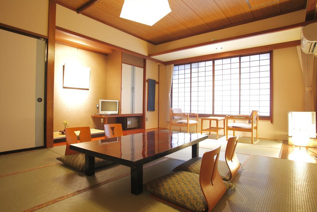 Hotel Onyado Tsutaya à Kiso Extérieur photo