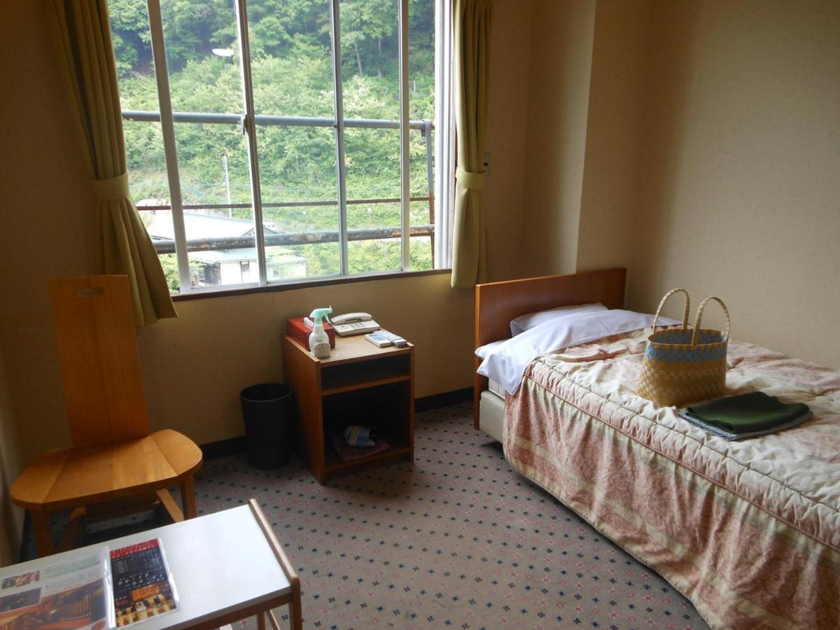 Hotel Onyado Tsutaya à Kiso Extérieur photo